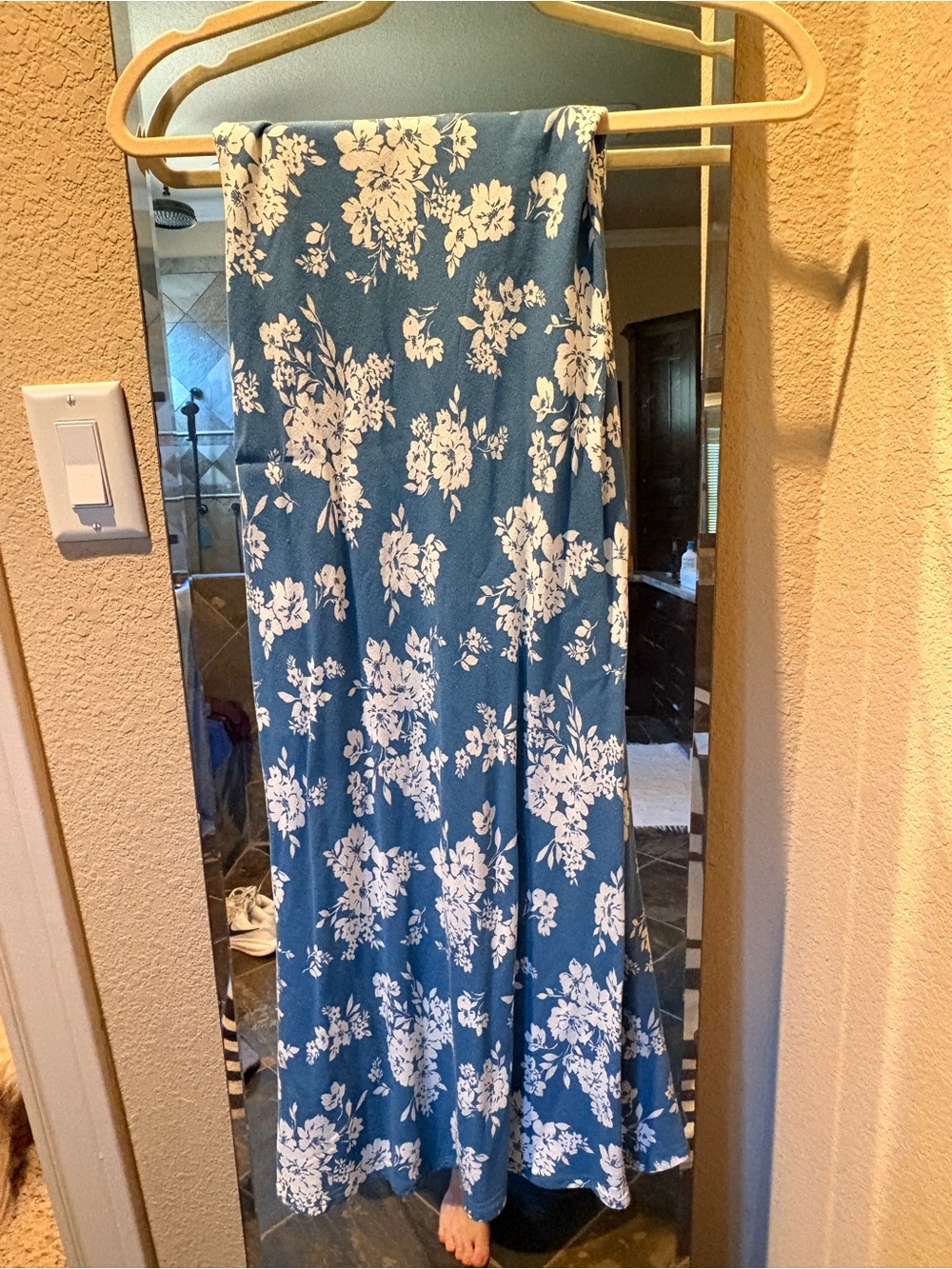 Old Navy Blue Maxi Skirt with White Floral Print